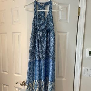 Maxi dress-wave design